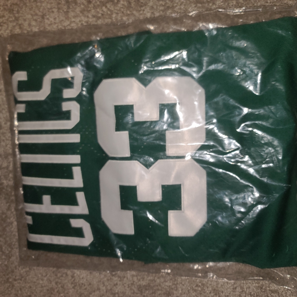 New w Tags Mitchell and Ness Mens Larry Bird Jersey #33 Green - Picture 3 of 3
